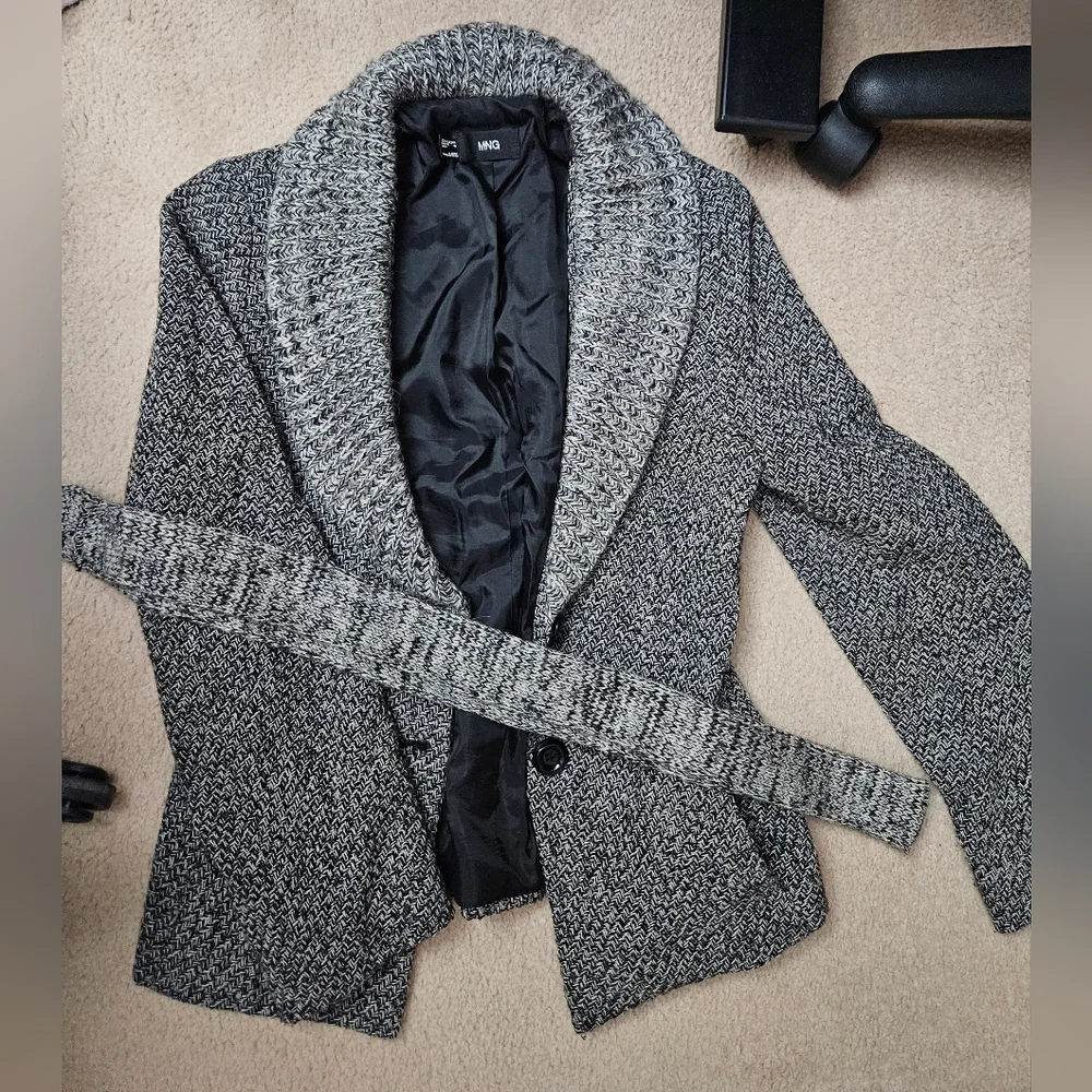 Jacket - Picture 2 of 2